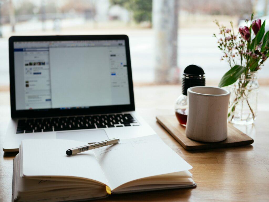 Financial planners Brisbane - laptop and notebook